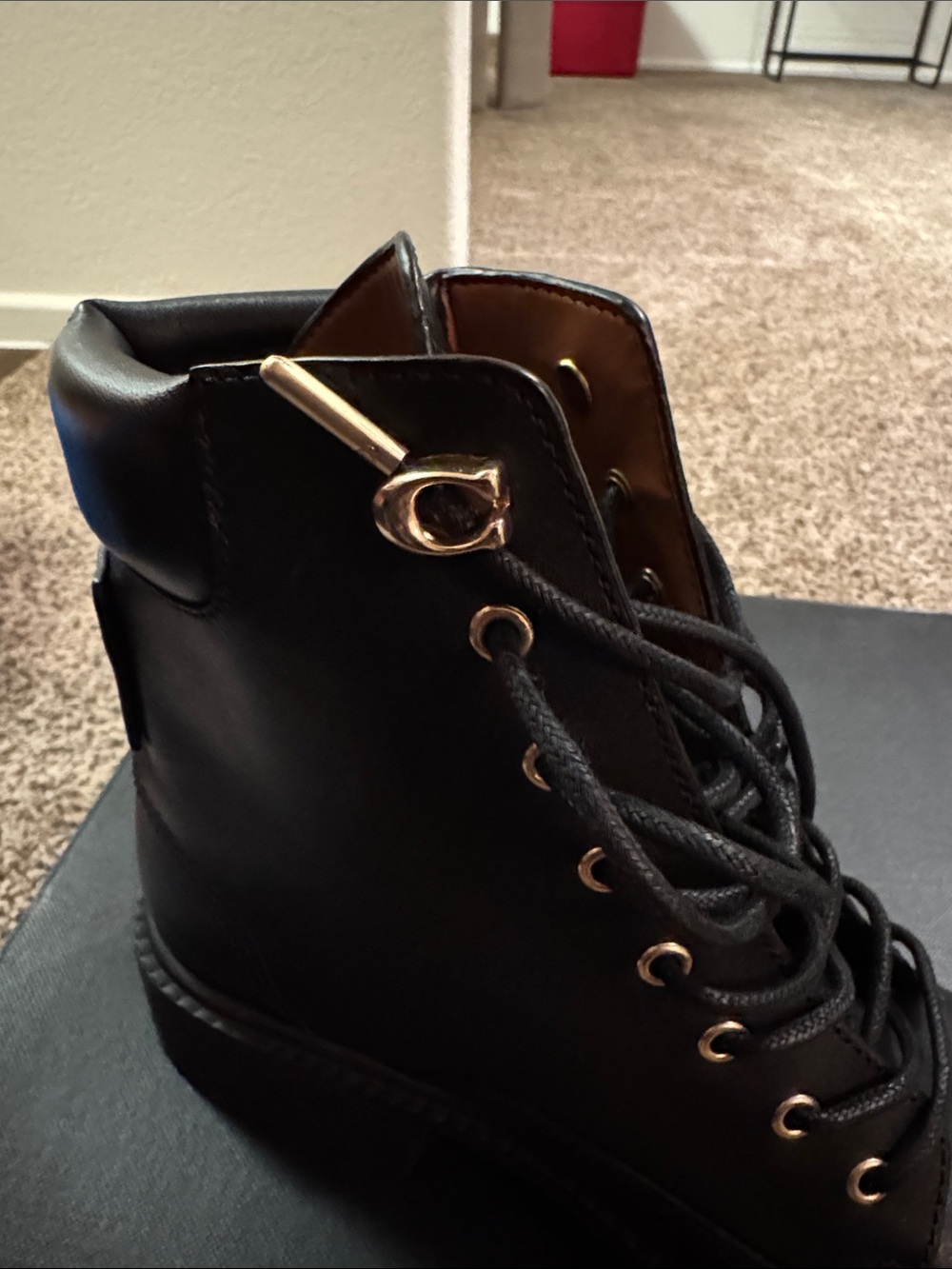Coach Lorimer Leather Combat boot W 9.5 - Picture 3 of 6